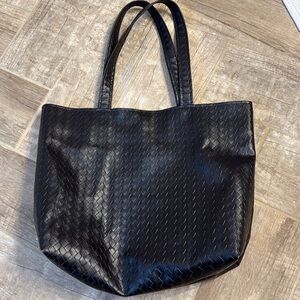 Leni Penn Woven Tote